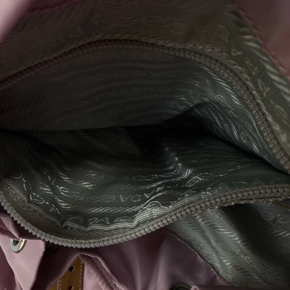 Prada Vintage Lavender Back Pack. Excellent Condition. 100% Authentic. - Picture 3 of 15